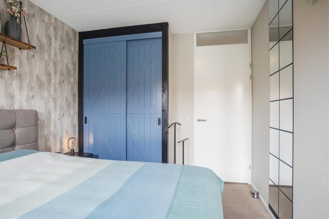 Photo 16 of Lover 182