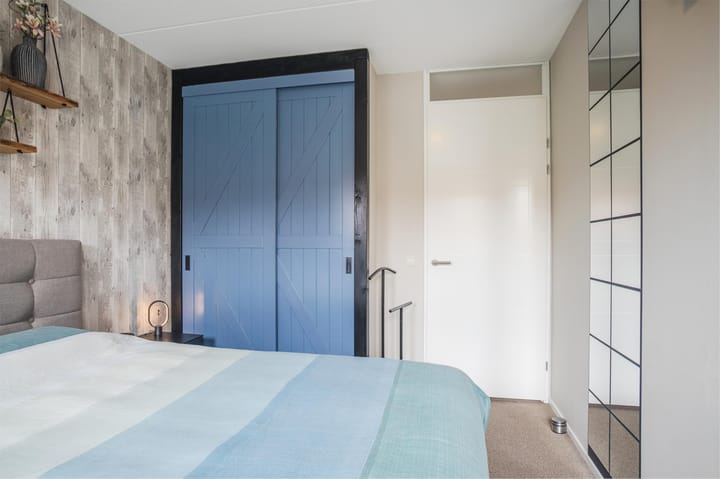 Foto 16 van Lover 182