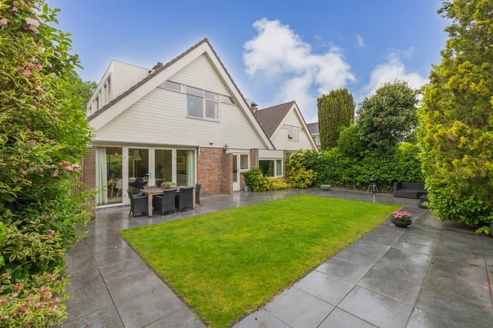 Foto 14 van Witte de Withlaan 26