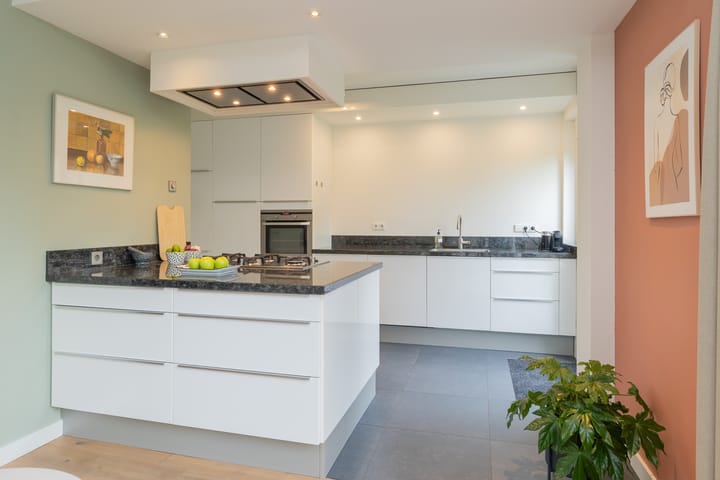 Foto 11 van Witte de Withlaan 26