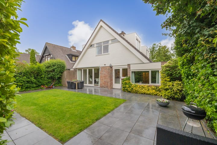 Foto 13 van Witte de Withlaan 26