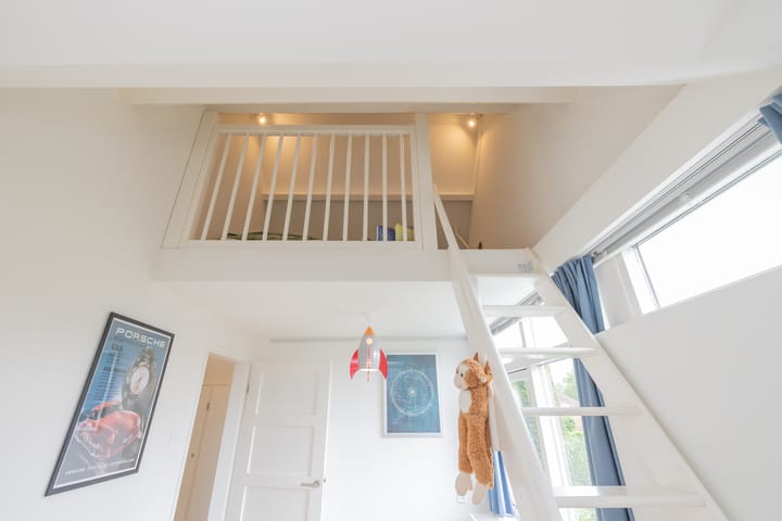 Foto 27 van Witte de Withlaan 26