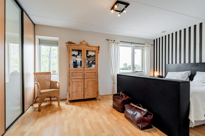 Foto 21 van Peterhof 13