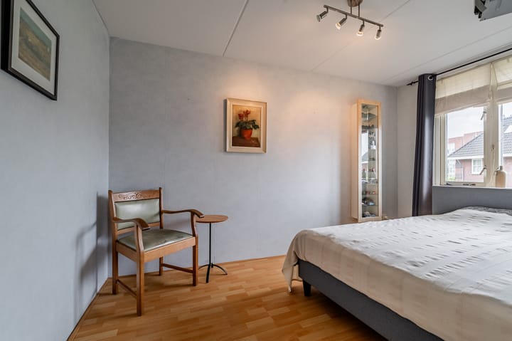 Foto 24 van Peterhof 13