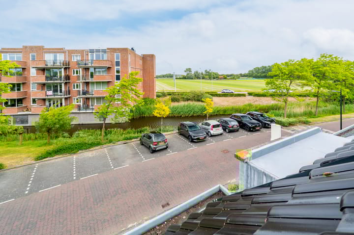 Foto 47 van Peterhof 13