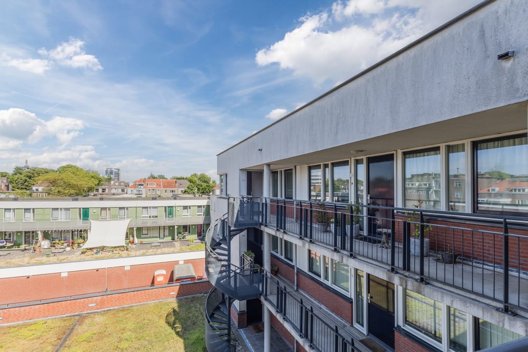 Foto 26 van Driekoningendwarsstraat 1-16