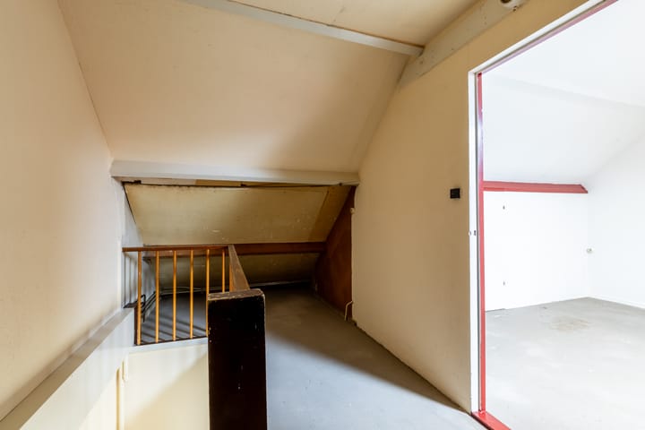 Photo 24 of Leeuwerikstraat 16