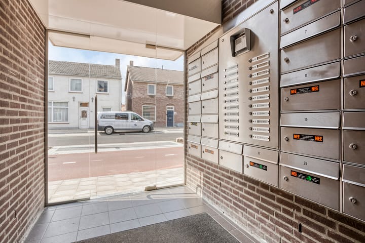 Foto 5 van Lombok 26