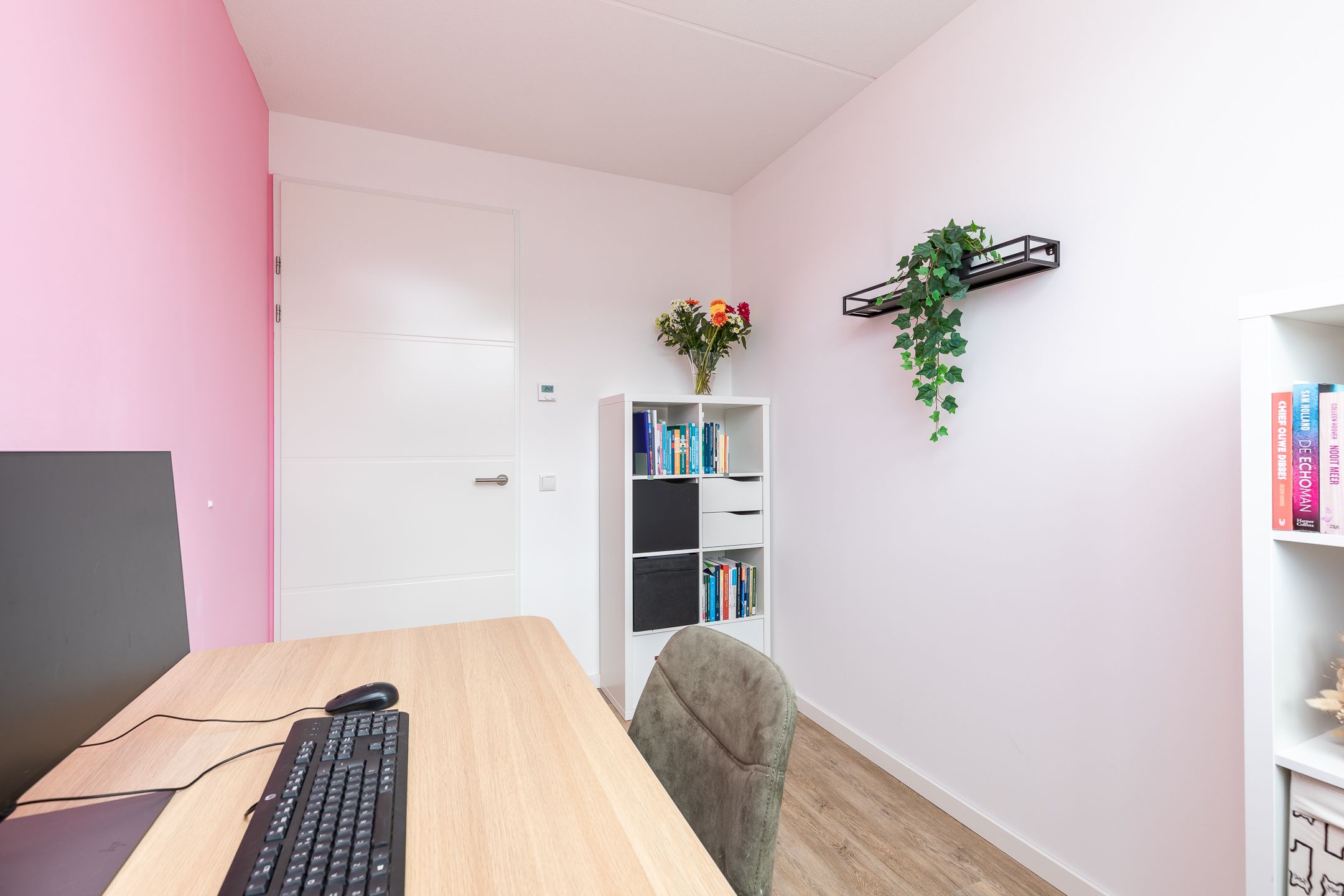 Photo 48 of Nobellaan 100