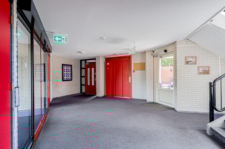 Foto 12 van De Omloop 12-D