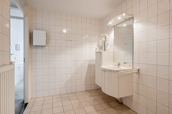 Foto 36 van De Omloop 12-D