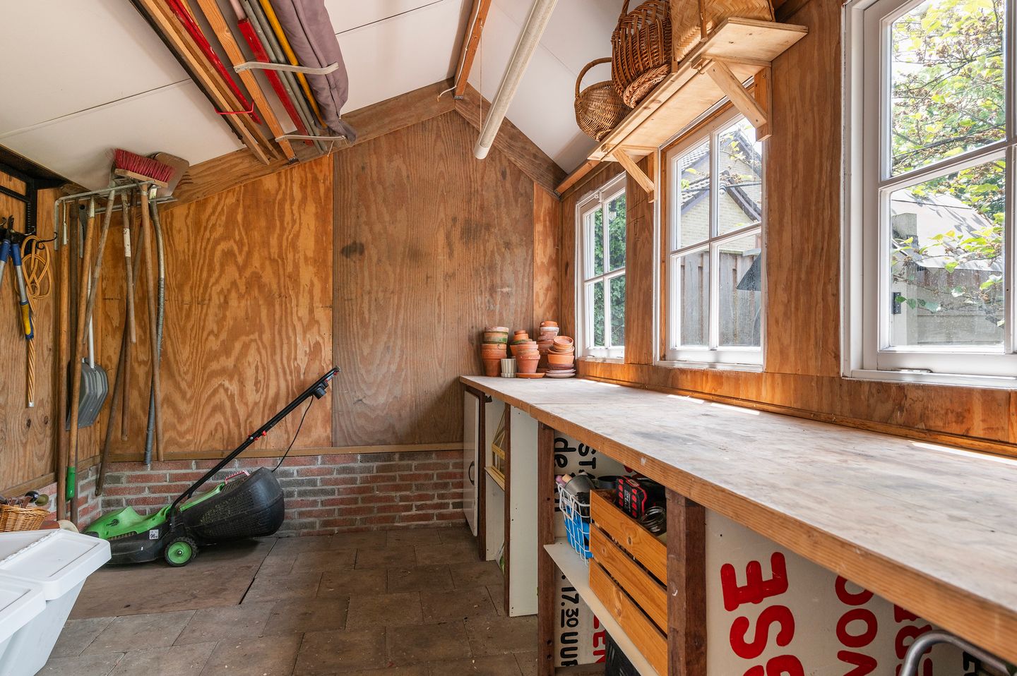 Photo 44 of De Hare 31