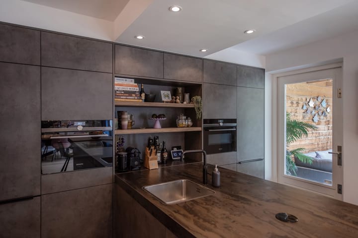 Foto 16 van Benthuizenstraat 44