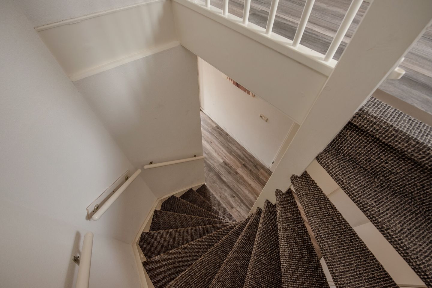 Foto 49 van Benthuizenstraat 44