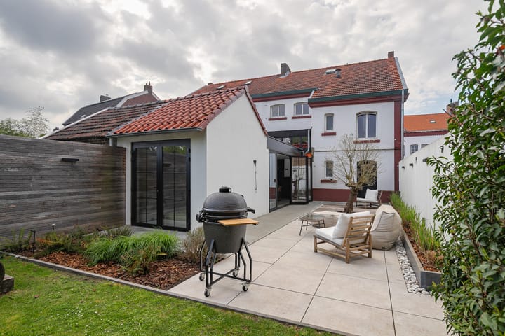 Foto 30 van Laurastraat 62