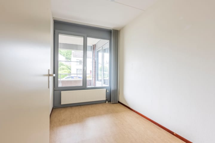 Photo 13 of Insula 91