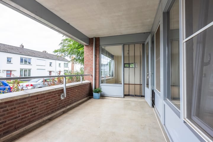 Photo 18 of Insula 91