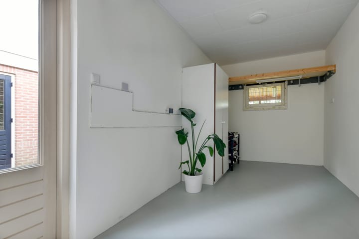 Foto 16 van Stationsweg West 181