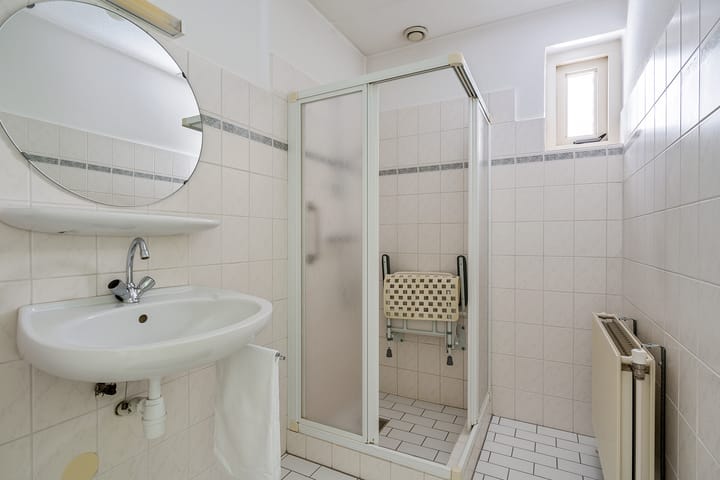 Foto 16 van Venetolaan 12