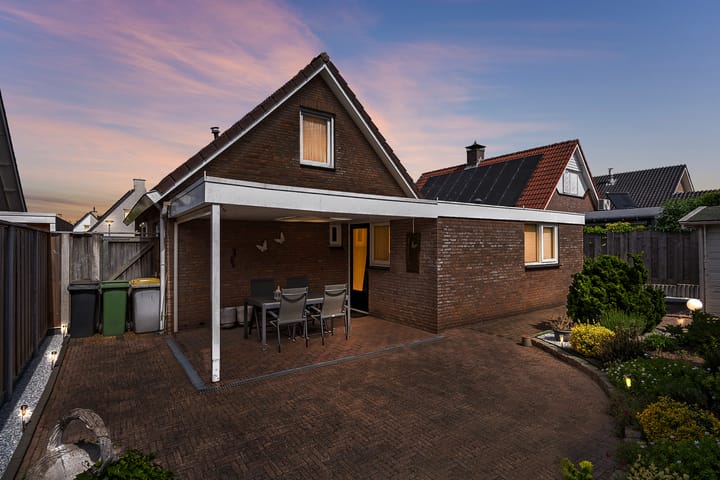 Foto 45 van Venetolaan 12