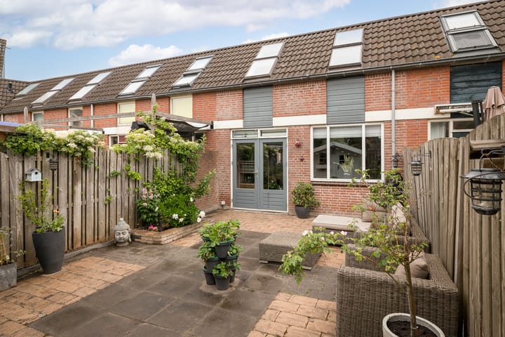 Foto 3 van Steker 37