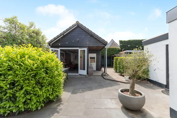 Foto 2 van Stationsweg 98