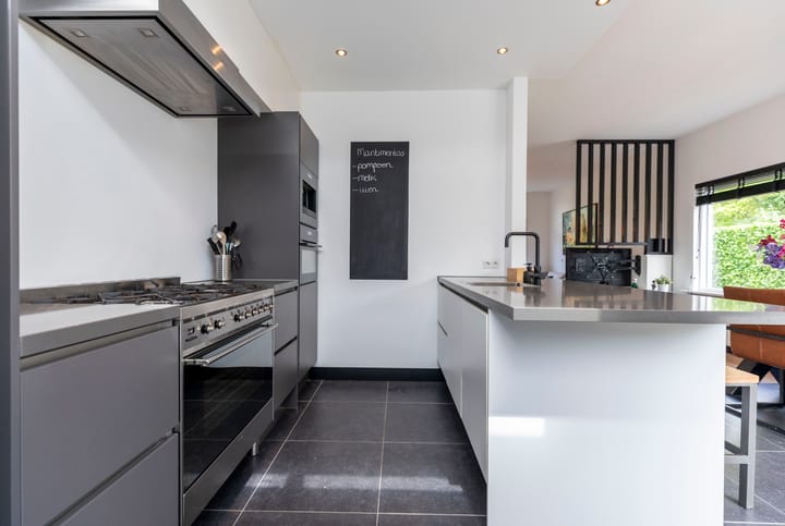 Foto 21 van Stationsweg 98