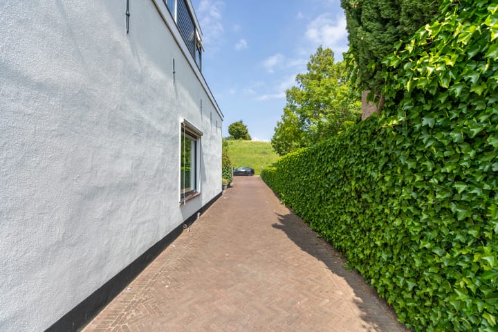 Foto 45 van Stationsweg 98