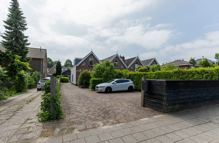 Foto 54 van Stationsweg 98