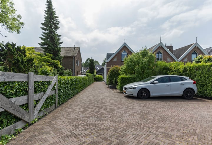 Foto 57 van Stationsweg 98