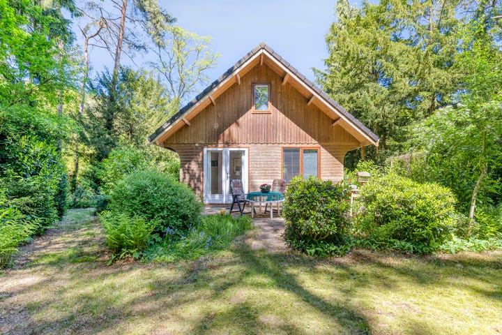 Foto 3 van Dennenlaan 2