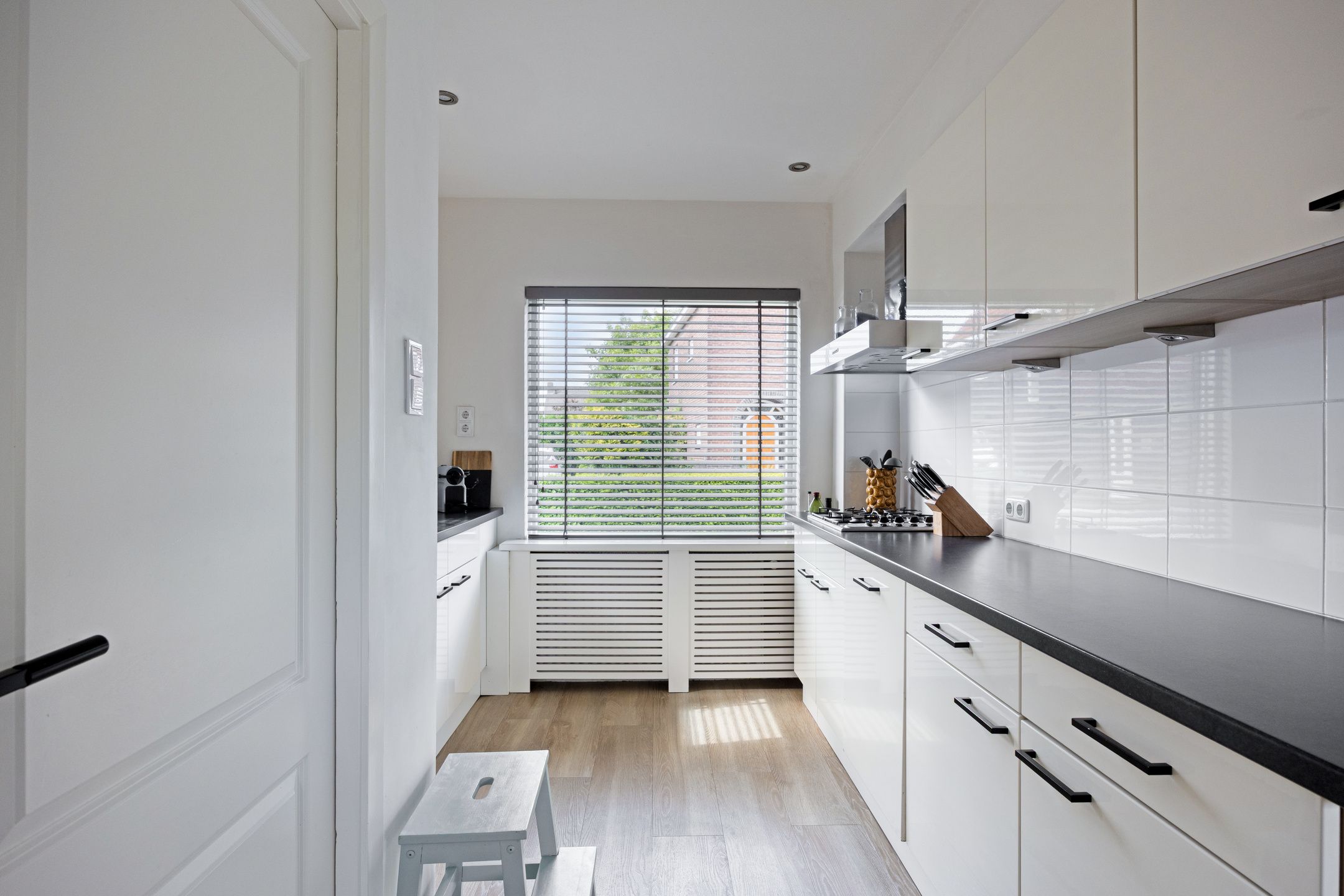 Foto 12 van Burgemeester-Joostenlaan 15