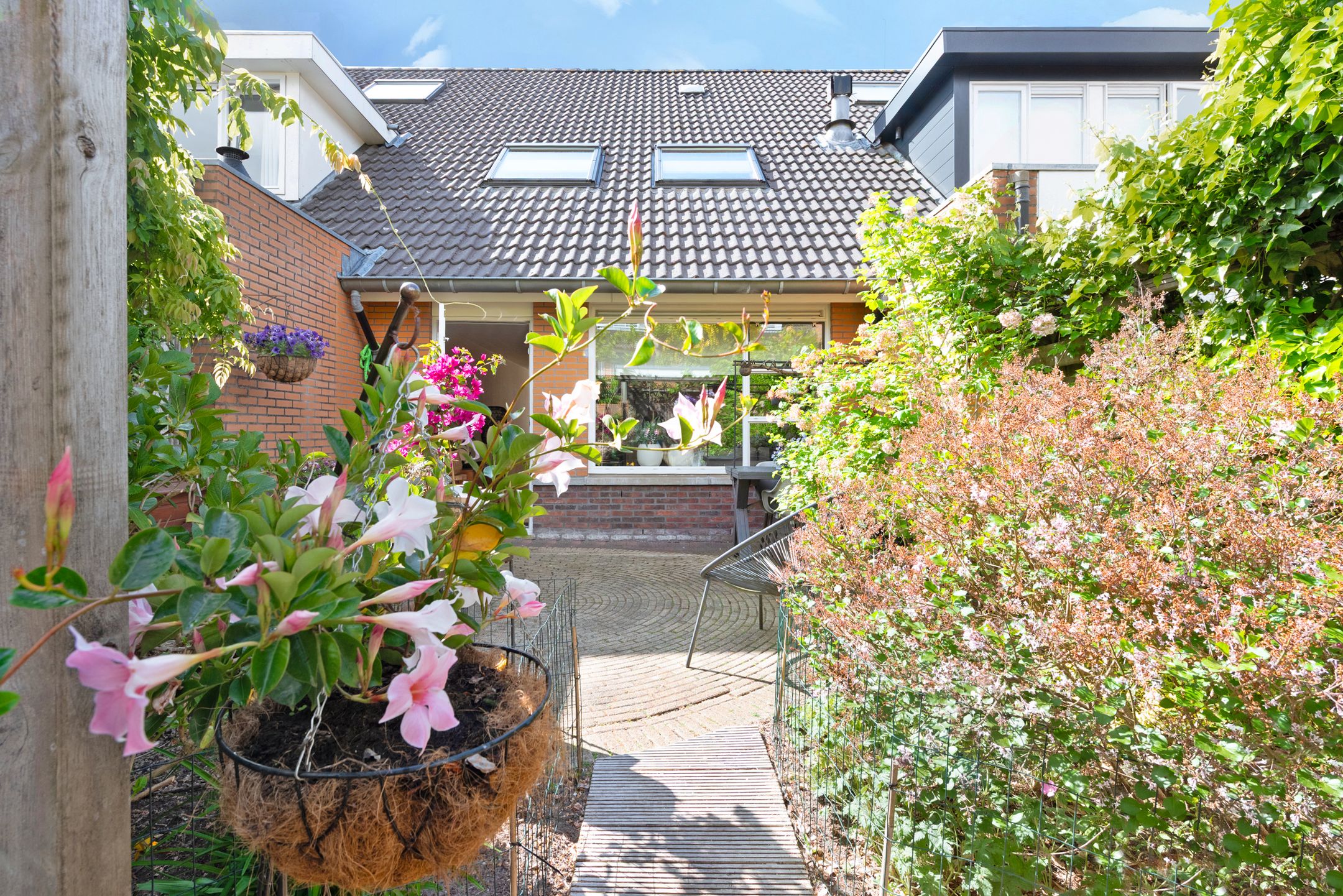 Foto 33 van Zoete Ermgaard 15