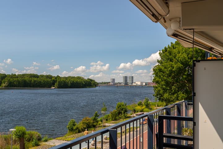 Foto 15 van Fellinilaan 354