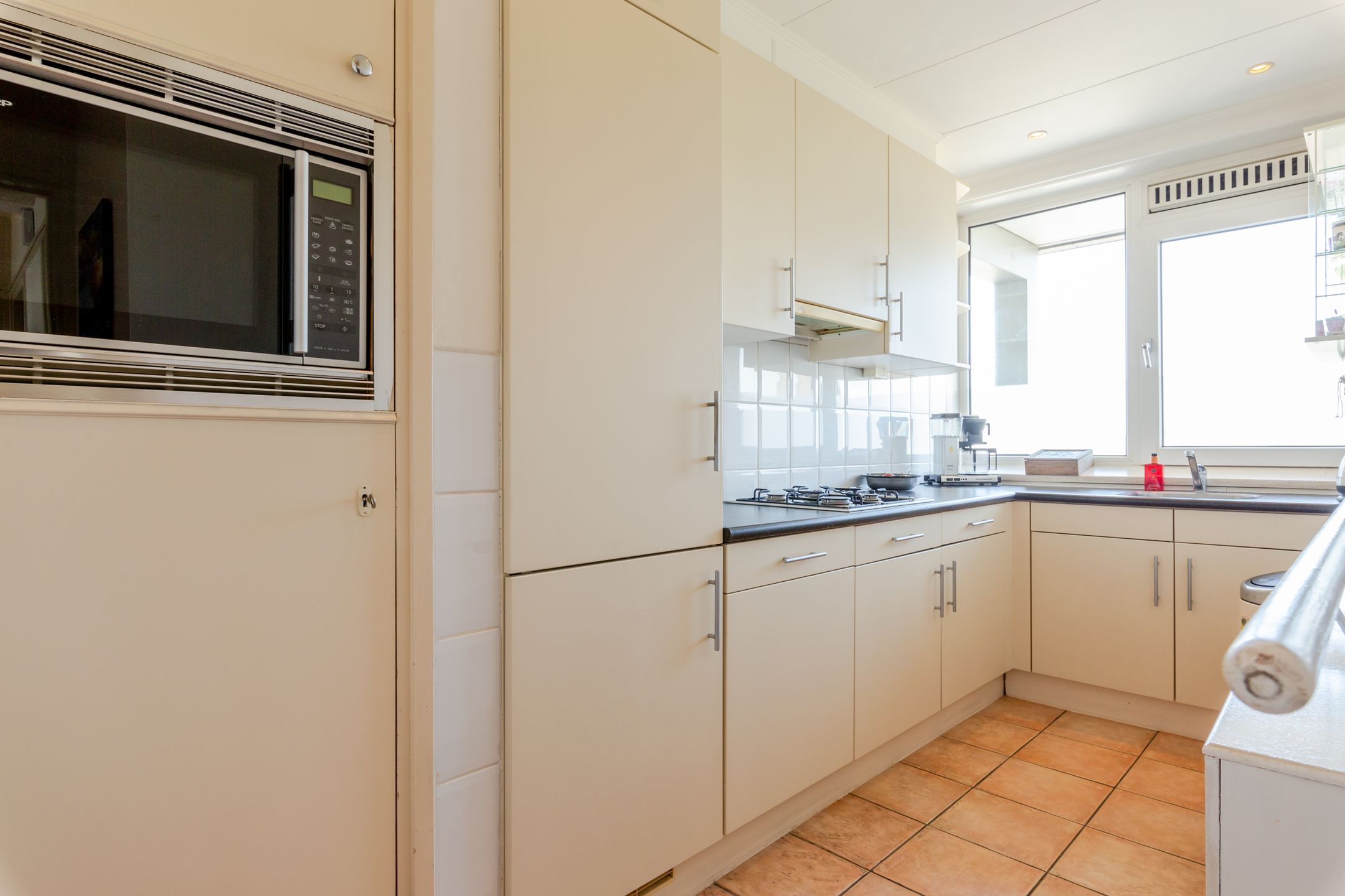 Photo 12 of Galerij 58