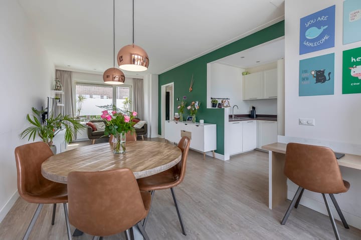 Photo 10 of Romijnstraat 34