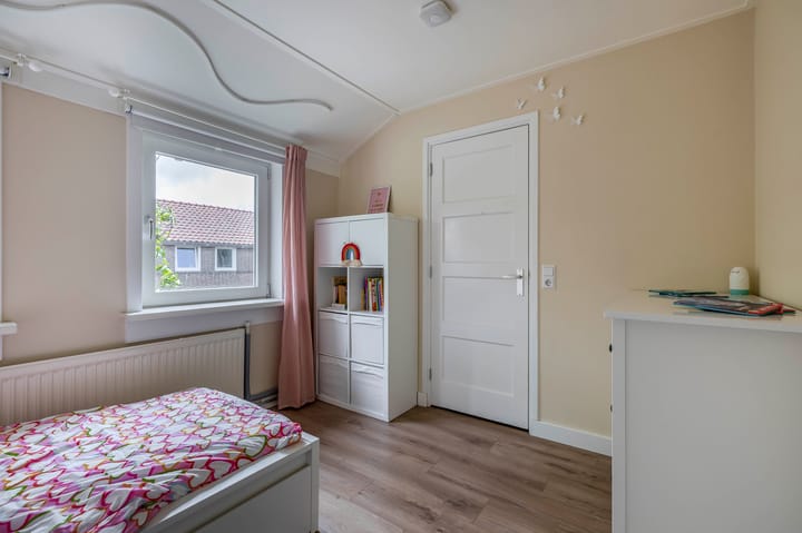 Photo 22 of Romijnstraat 34