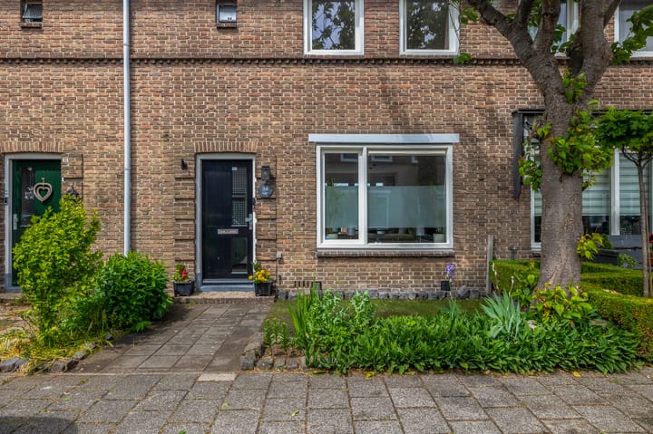 Photo 36 of Romijnstraat 34