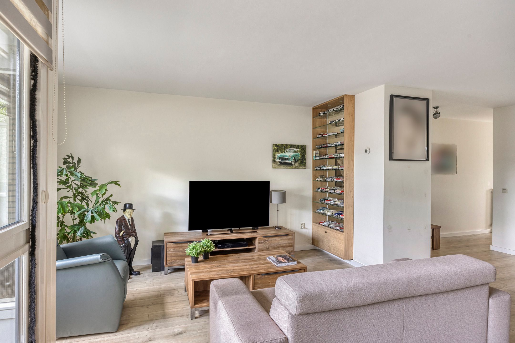 Foto 3 van Moleneindplein 155