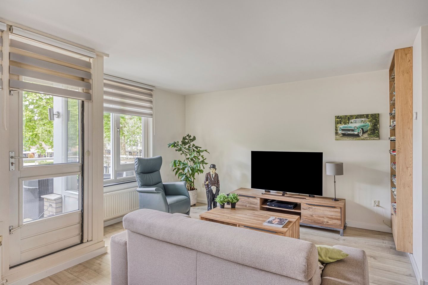 Foto 4 van Moleneindplein 155