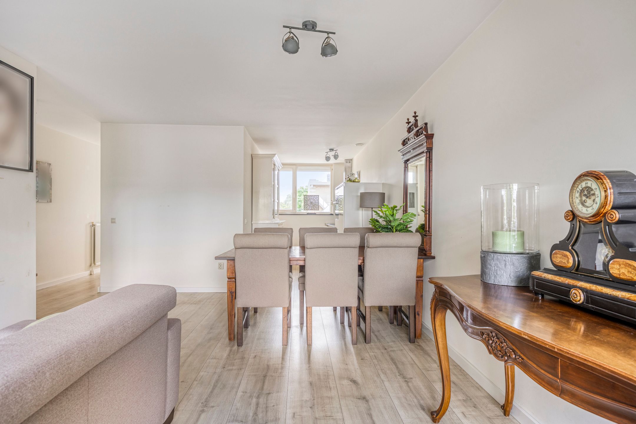 Foto 9 van Moleneindplein 155