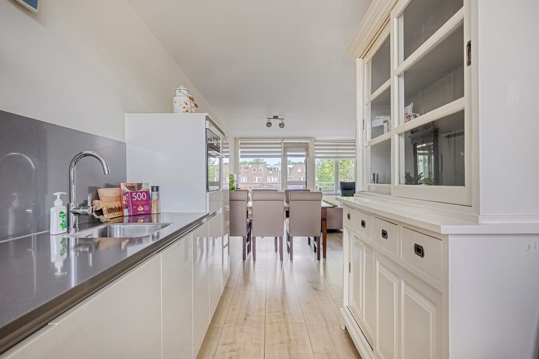 Foto 11 van Moleneindplein 155