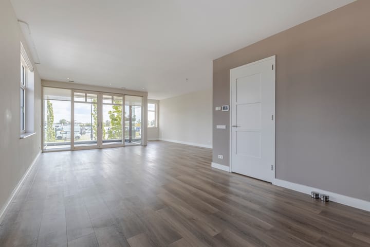 Foto 9 van Rivierdijk 654-A