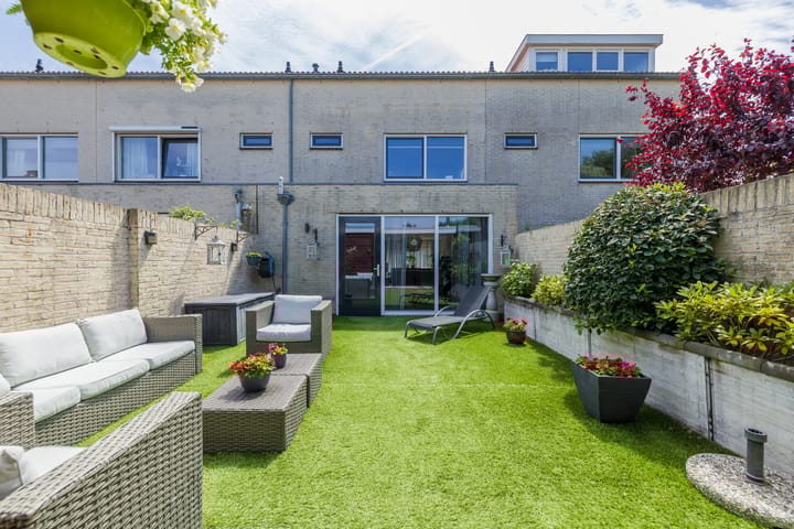 Foto 15 van Parnassia 4