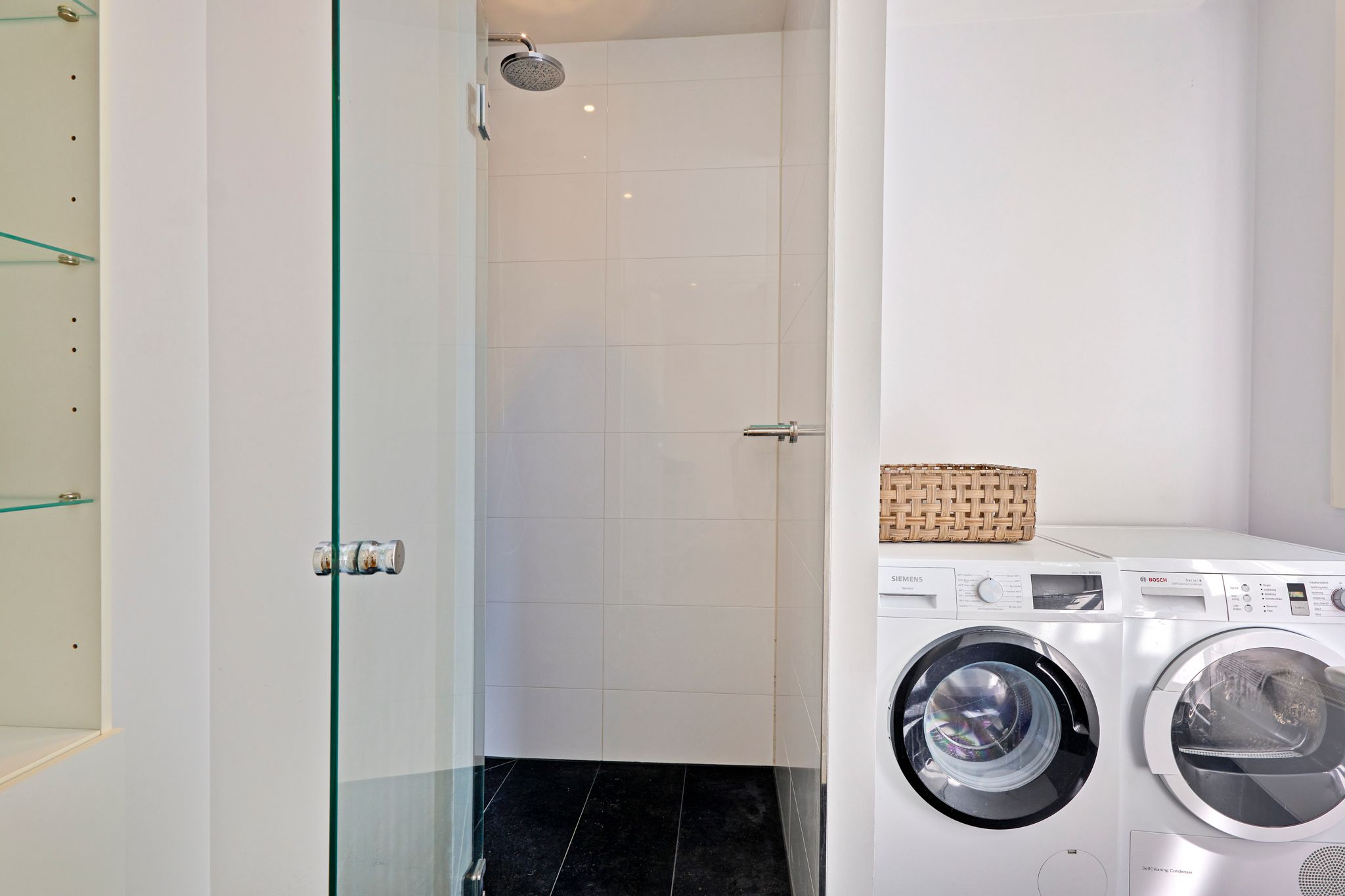 Foto 21 van Laing's Nekstraat 50-1