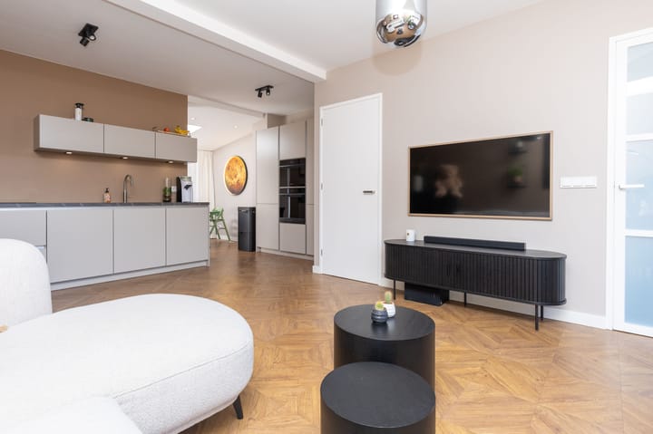 Foto 9 van Pieter Florisstraat 14