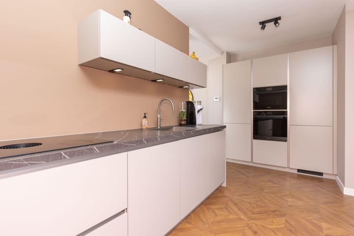 Foto 13 van Pieter Florisstraat 14