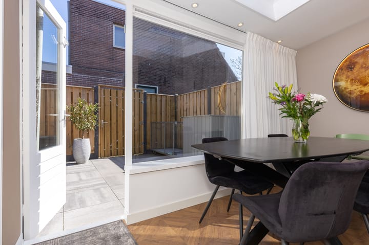 Foto 18 van Pieter Florisstraat 14