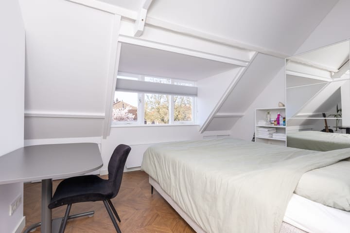 Foto 25 van Pieter Florisstraat 14