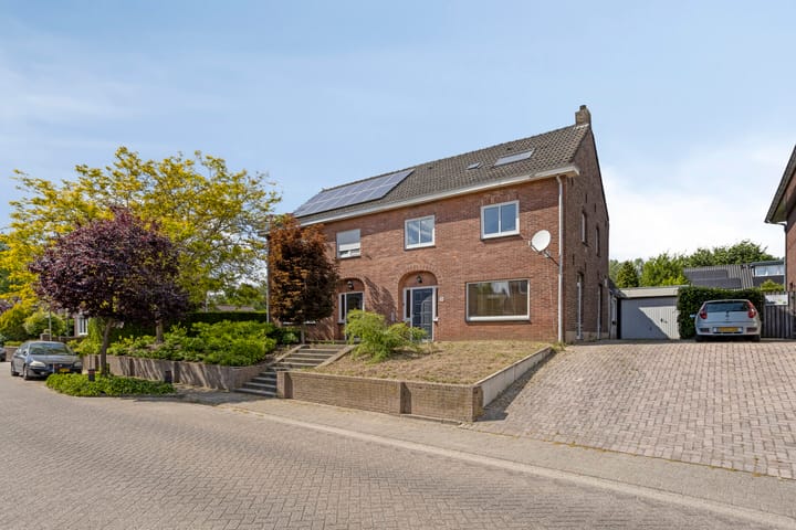 Foto 1 van Kroppestraat 71